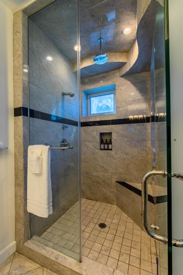 Ocean View, Two-Level Condo With Stunning View, Decks, Fast Wifi & Fireplace San Diego Ngoại thất bức ảnh